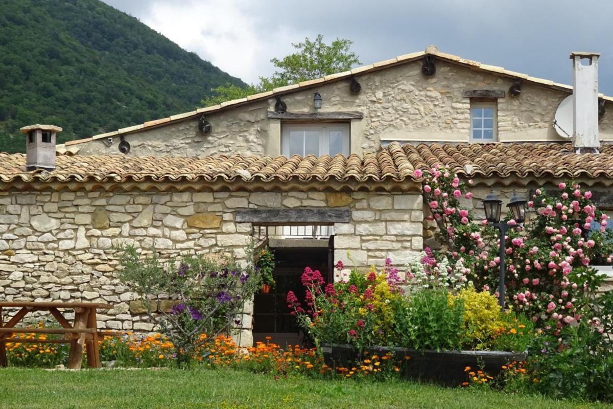 Holiday home Le Moulin La Rochegiron
